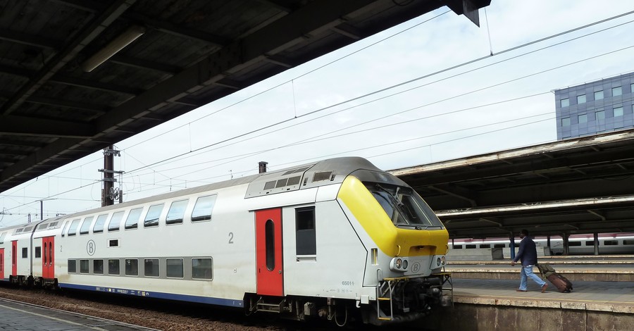 В Бельгии остановились поезда