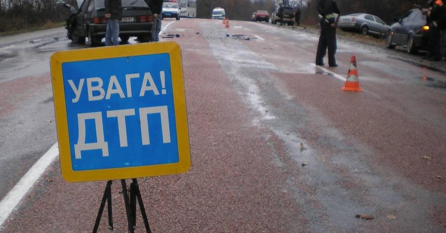 В ДТП на Луганщине погибли семеро человек 