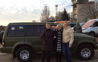 Ирина Геращенко отвезла в Донбасс перчатки Кличко