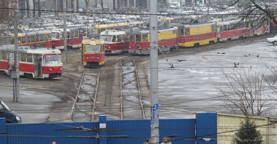 Трамвайщики объявили бессрочную забастовку: Киев стал в пробках