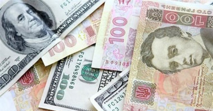 НБУ отказался дать прогнозы, каким будет курс доллара в 2015 году