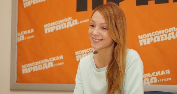 Светлана Тарабарова: Могу написать песню на коленках или сидя на кухне