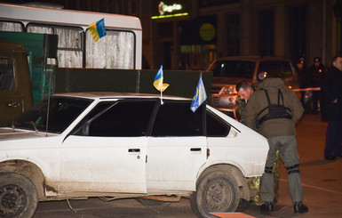 Под автомобиль активиста одесского Автомайдана бросили взрыв пакет