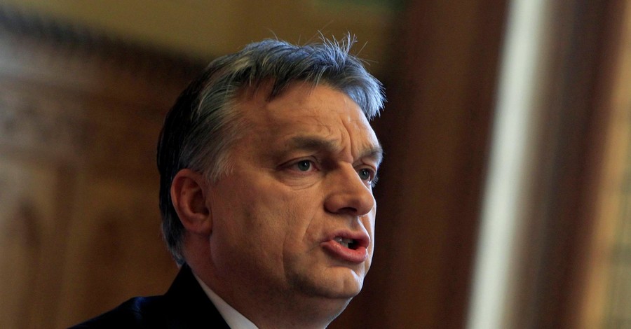 Премьер Венгрии обвинил США в том, что они втягивают Европу в 