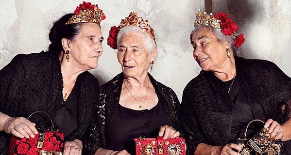 В рекламной кампании Dolce & Gabbana снялись бабушки