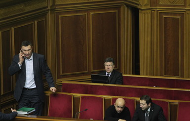 Яценюк анонсировал договоренность коалиции об уменьшении количества налогов до 9 