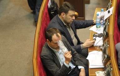Украинцы о госбюджете: Депутаты, вы его хоть сами видели?