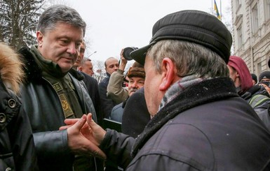 Порошенко пообещал отдать президентские вертолеты армии