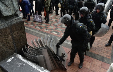 Киевские милиционеры будут следить за каждым храмом