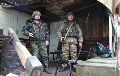 Морозы в Донбассе: как выживают украинские солдаты