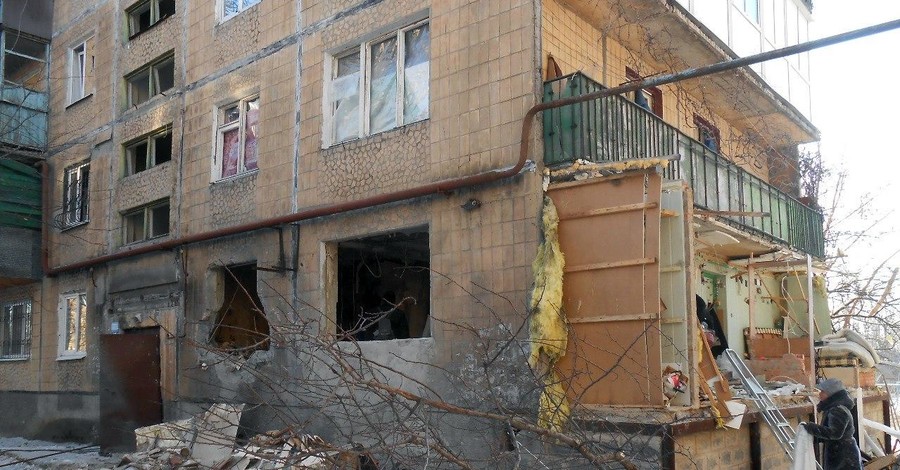 Ситуация в Донецке: разрушены дома, погибли мирные жители