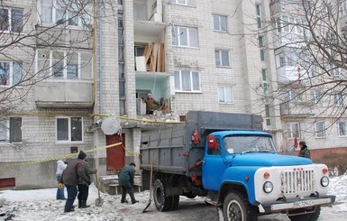 На Львовщине обрушилась стена пятиэтажного дома