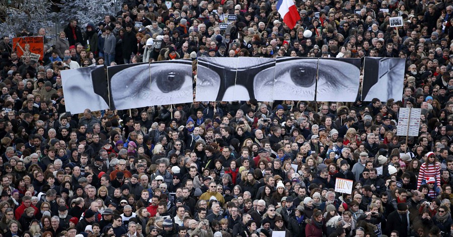 МВД Франции:  Марш единства стал крупнейшей демонстрацией за всю историю страны