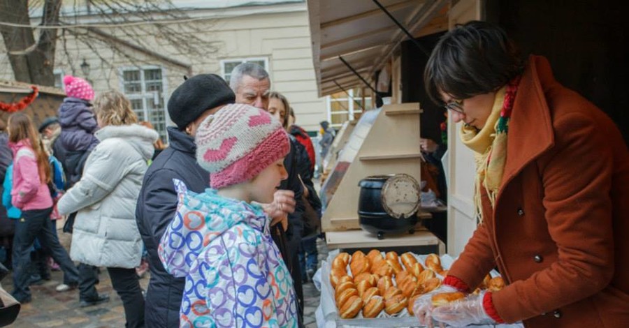 На праздники Львов посетили 300 тысяч туристов