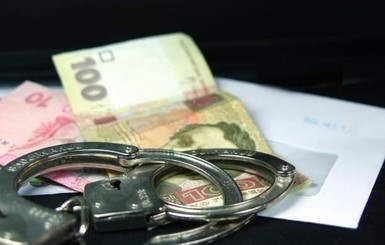 Следователи Антикоррупционного бюро будут получать до 25 тысяч гривен