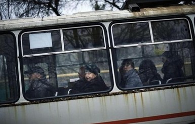 Из-за обстрелов в Донецке остановился транспорт