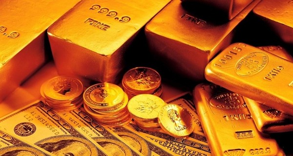 Золото дорожает из-за швейцарского франка
