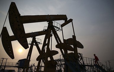 В мире заговорили о нефти по 25 долларов