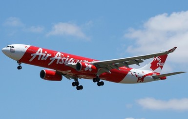 Перед падением самолет Air Asia развил огромную скорость