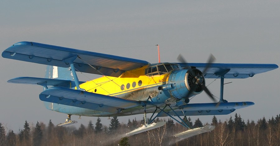 В Казахстане разбился самолет с людьми на борту