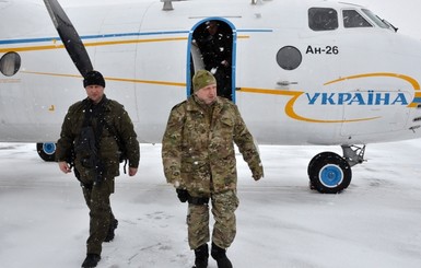 Соцсети: Турчинова обстреляли, аэропорт Донецка полностью разрушен