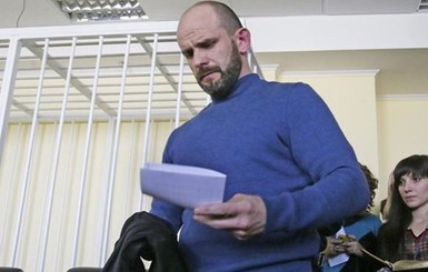 Ярема: обвиняемый в расстреле Евромайдана экс-беркутовец Садовник скрывается в России
