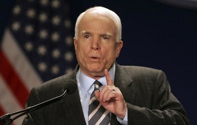 Сенатор Маккейн призвал Обаму дать Украине оружие
