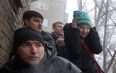 Обстрелы Донецка: люди прятались в убежищах до самой ночи