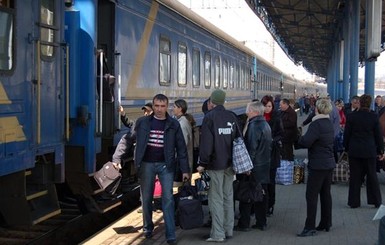ЮЖД пустила из Харькова дополнительные поезда в освобожденный Донбасс