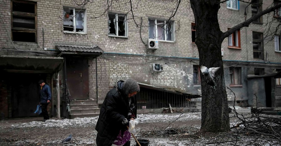 От обстрелов в Донецке уже пострадал каждый двадцатый дом