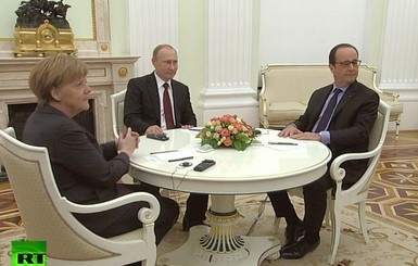 Путин, Меркель и Олланд вышли пофотографироваться