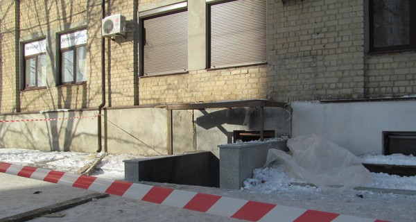 Охранник взорванного офисного здания в Харькове чудом спасся