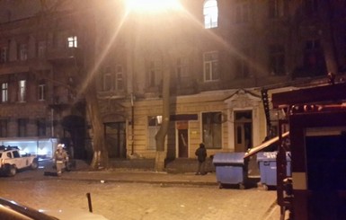 В центре Одессы прогремел взрыв, милиция оцепила квартал