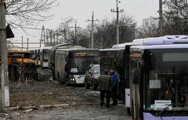 Геращенко: Эвакуация жителей Донбасса заблокирована  четвертый день