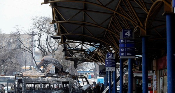 После обстрела автостанции в Донецке остановился транспорт: выехать из города невозможно