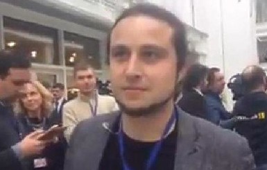 Переговоры в Минске: журналист Лайфньюз погавкал на украинских коллег