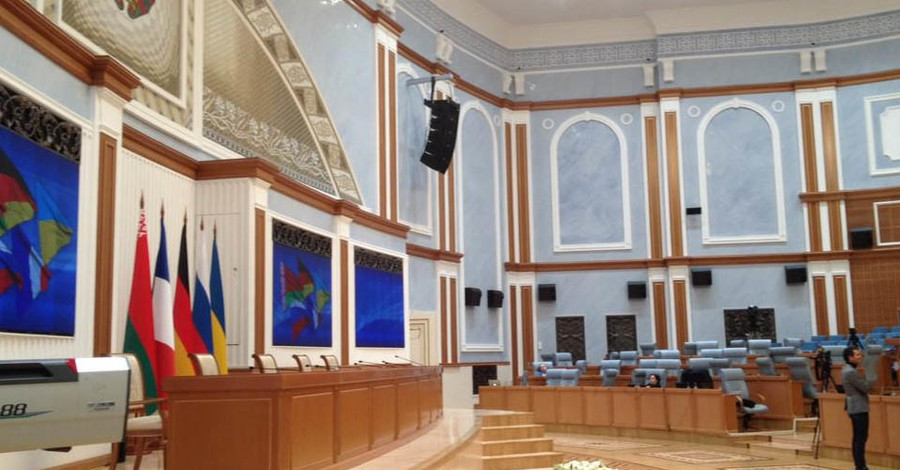 СМИ: В Минске не будет подписания соглашения перед камерами