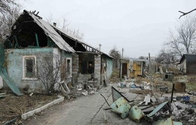 Огонь в Донбассе будет прекращен, но не 15-го и не полностью