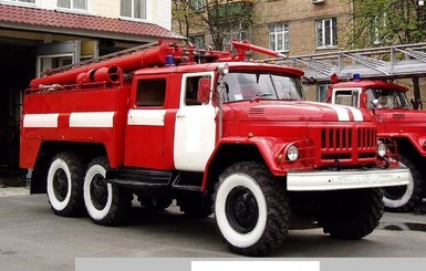 В Запорожье спасли 12 человек из пожара