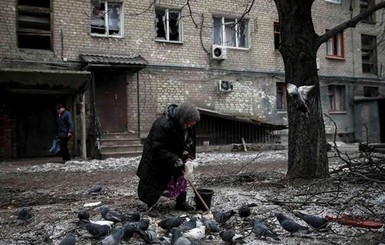 После полуночи стрельба в Донецке затихла