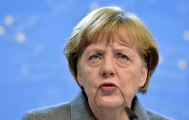 Меркель о Донбассе: ситуация хрупкая, путь к миру будет сложным