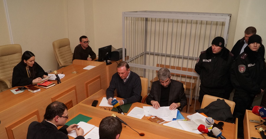 Прокурор требует закрытое заседание по делу Ефремова из-за гостайны 