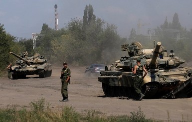 Лысенко: В направлении Новоазовска из России зашло более 20 танков
