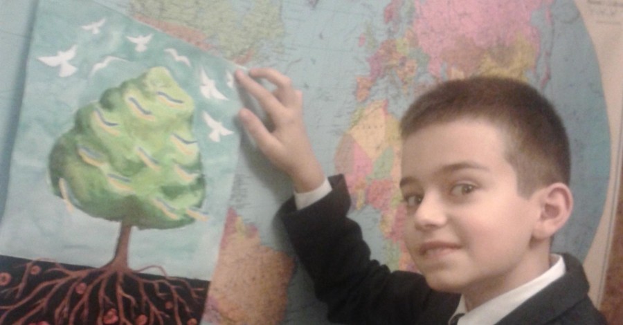 Львовский пятиклассник поразил Канаду рисунком Майдана