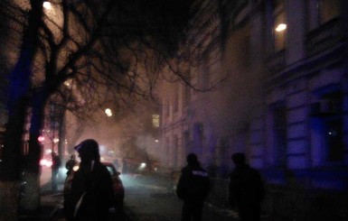 В Киеве во время пожара у кинотеатра 