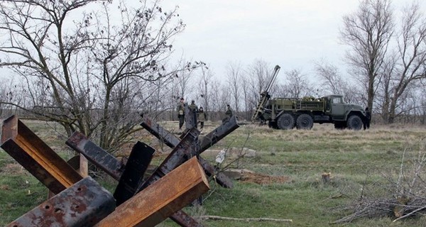 Шесть донецких железнодорожников подорвались на мине