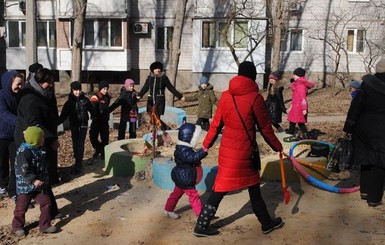 Будни Донецка: люди не носят яркой одежды и не смотрят новости
