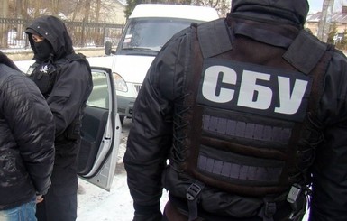 Вместе с российскими журналистами СБУ задержала украинского оператора, работающего на РФ