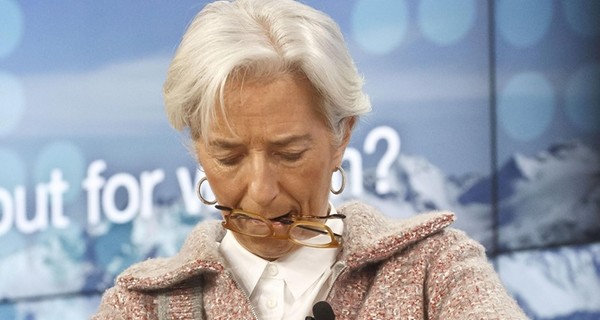 Bloomberg: МВФ может отказать Украине в помощи 
