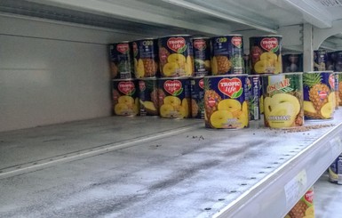 Итог продуктовой паники в Киеве: раскупили даже ананасы